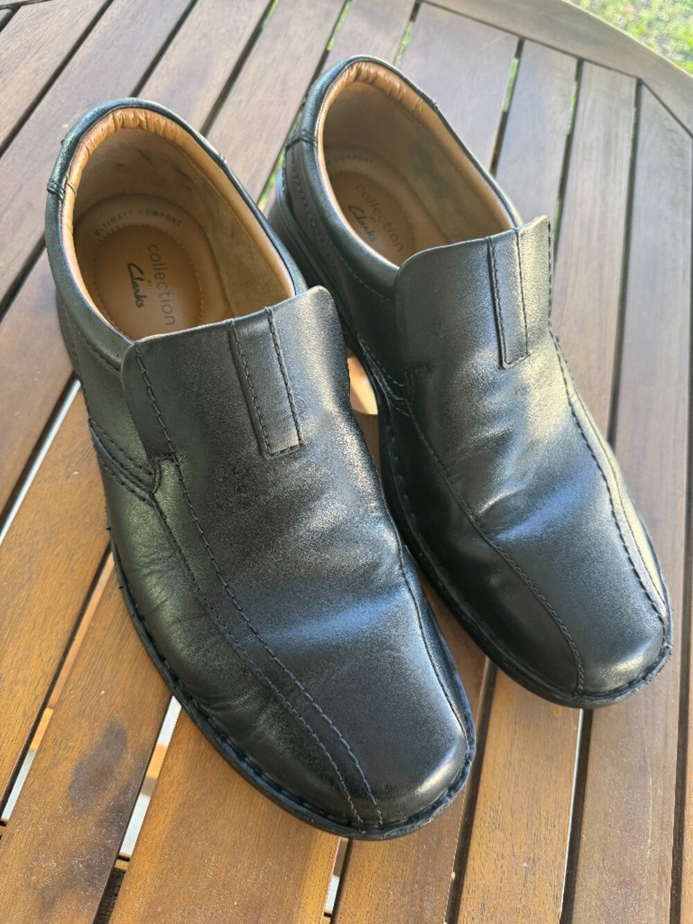 Clarks Dress Shoes Mens Size 9.5 Black Loafers